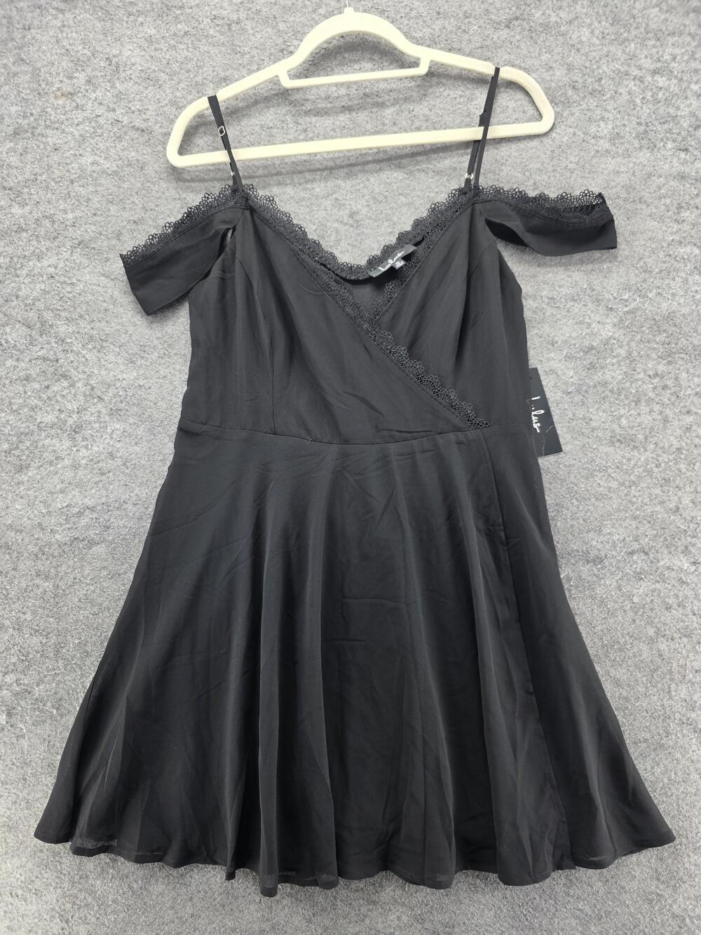 Lulus Dress Womens XL Black Fit & Flare Short V-Neck Cold Shoulder Chiffon Lined